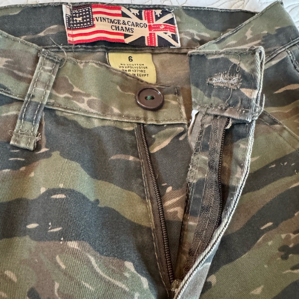 Boys size 6 camo utility pants